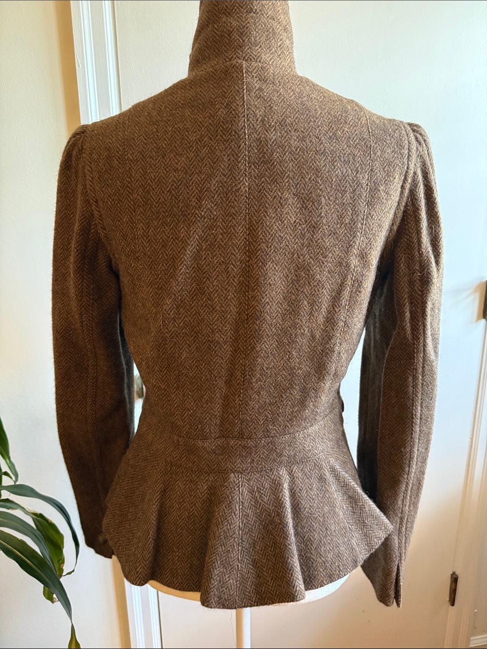 Ralph Lauren Rugby Brown Herringbone Wool Blazer Jacket EUC Sz.8 Runs small - Picture 5 of 8